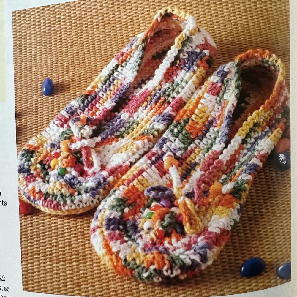 CROCHET WORLD MAGAZINE, DECEMBER 2005